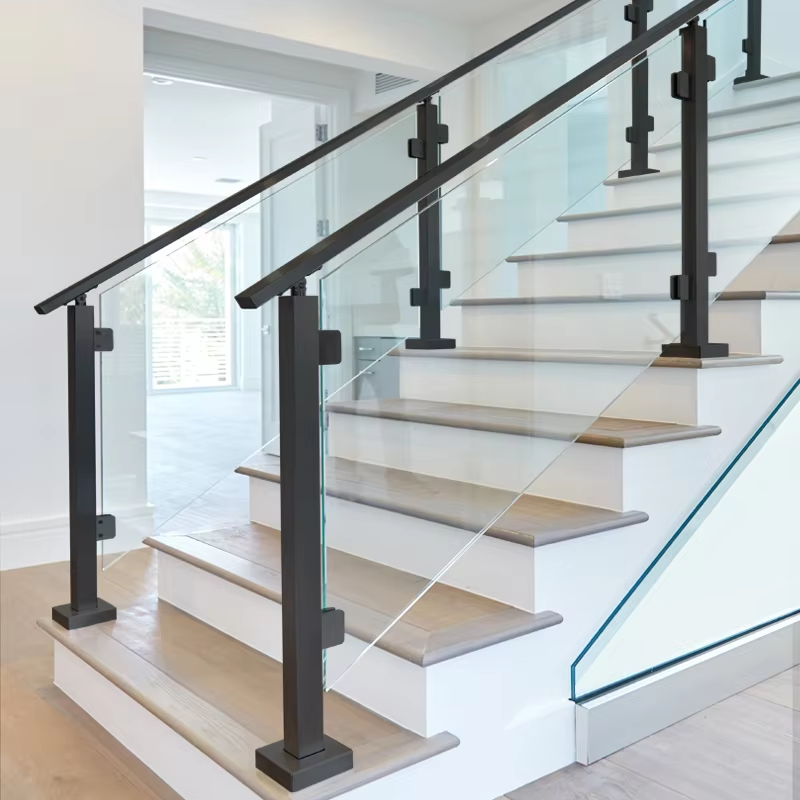Металлические перила для лестниц