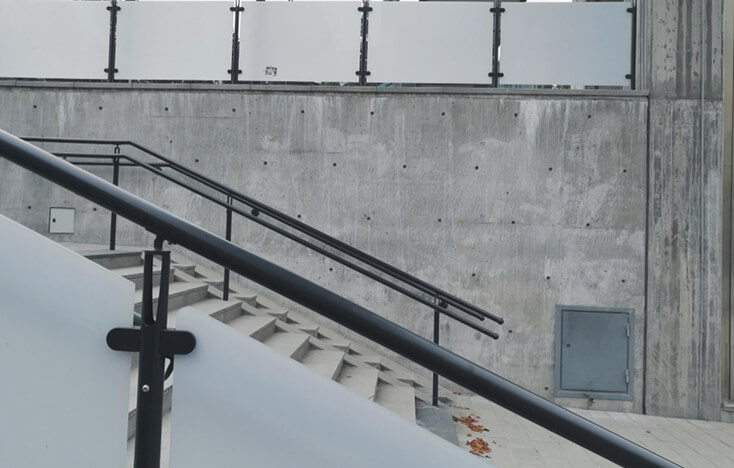 Общие требования к высоте перил и ограждений по ГОСТ Общие требования к высоте перил и ограждений по ГОСТ