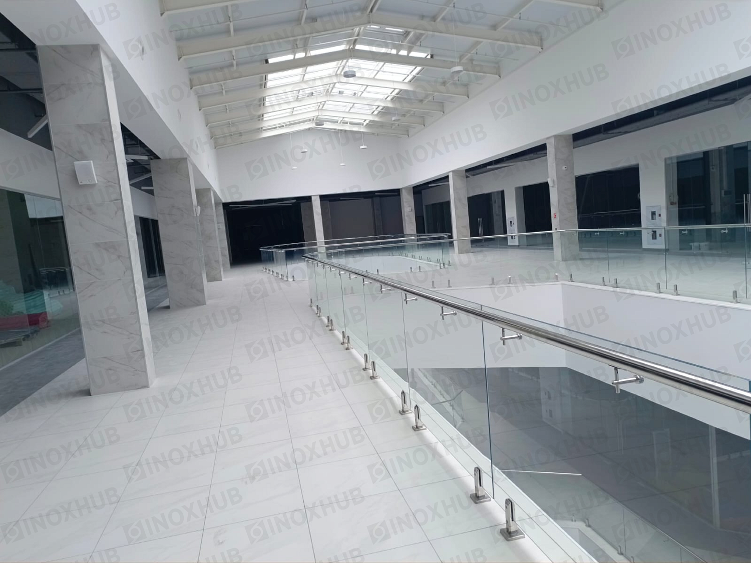 Проект стеклянные ограждения в ТЦ г. Ставрополь